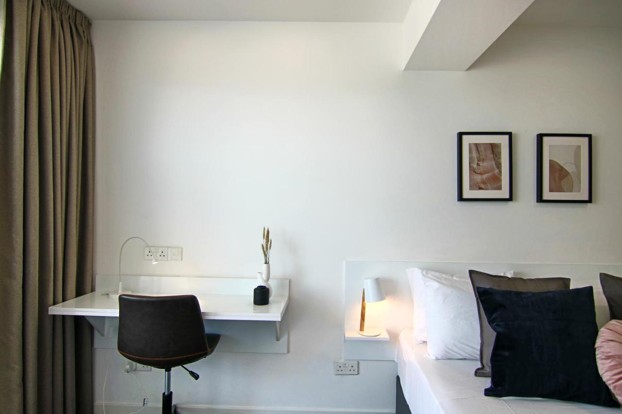 Phaedrus Living: Luxury Suite Nicosia 505 Dış mekan fotoğraf