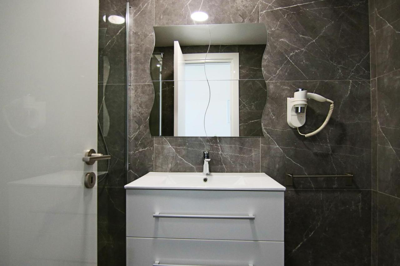Phaedrus Living: Luxury Suite Nicosia 505 Dış mekan fotoğraf